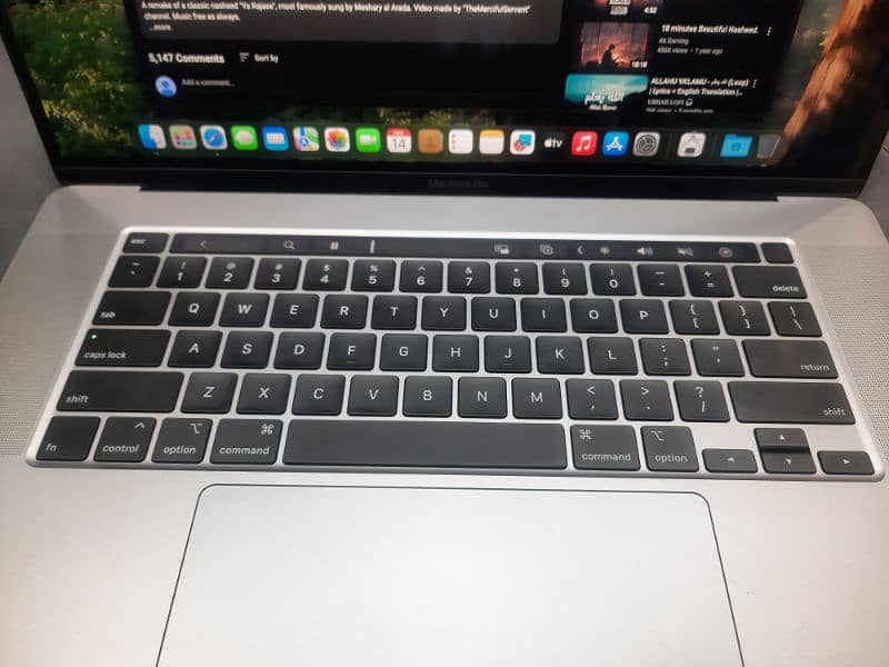 Apple Macbook pro 2019 7