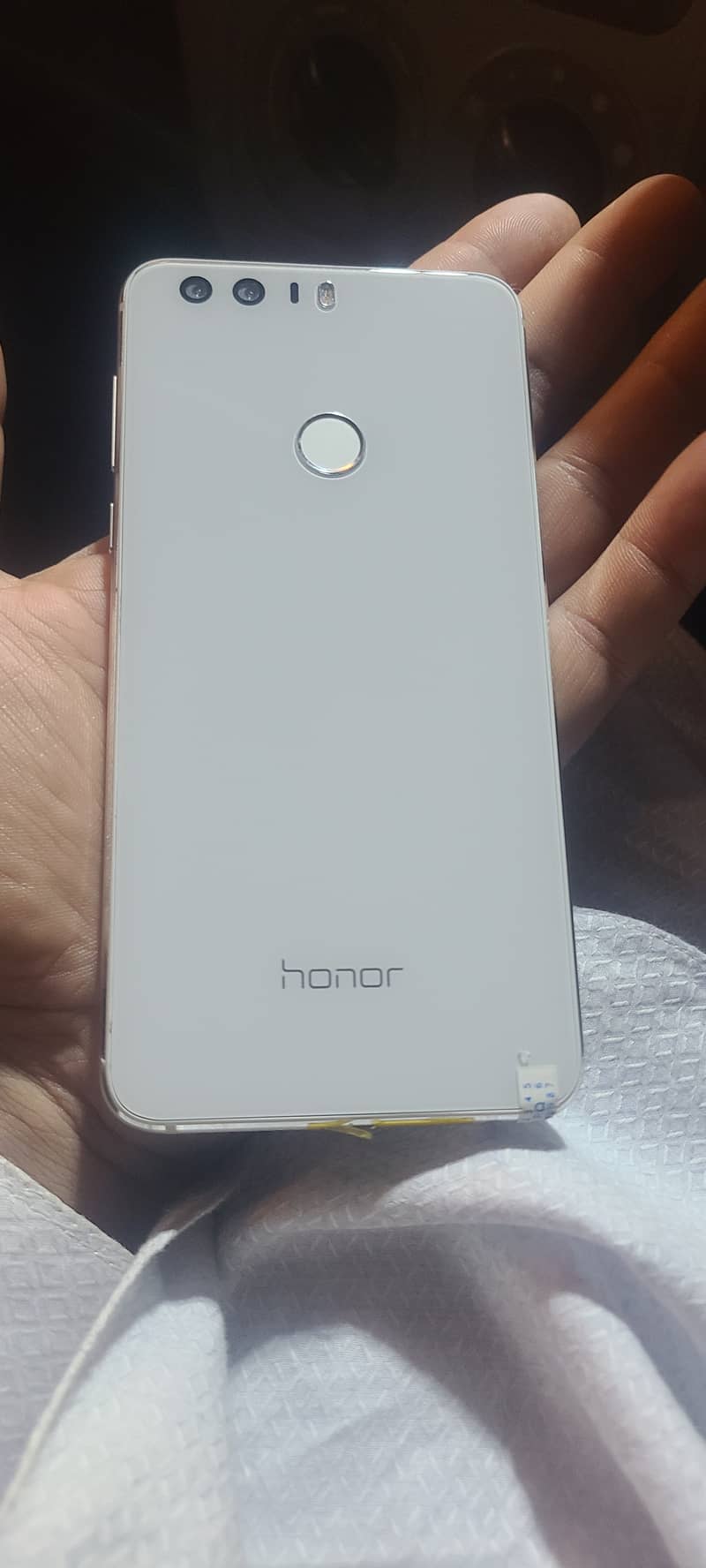 Honor 8 . . Honor 9. lite 6