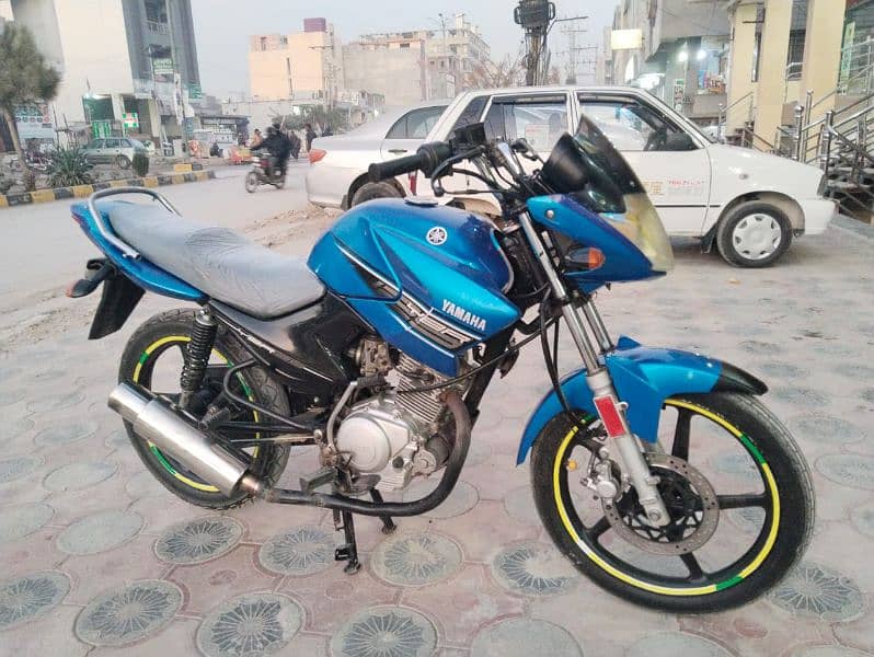 YAMAHA YBR JAPANI MIDEL 2016 REGISTER KHANEWAL CONDITION GOOD 7