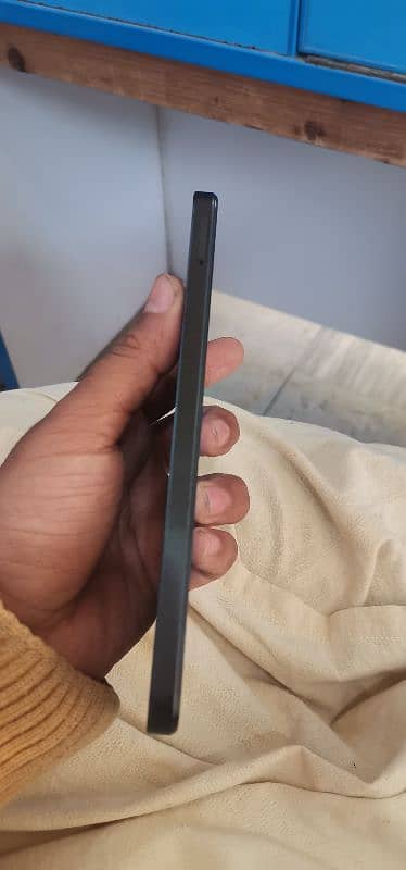 realme C51 4/64gb with box and charger no open rapir all OK 1