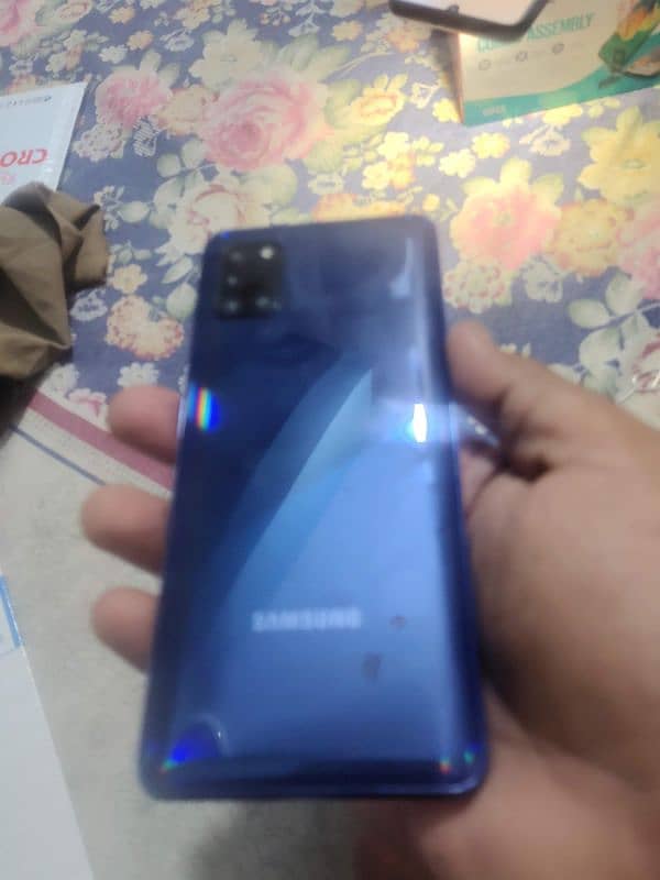 Samsung galaxy A31 1