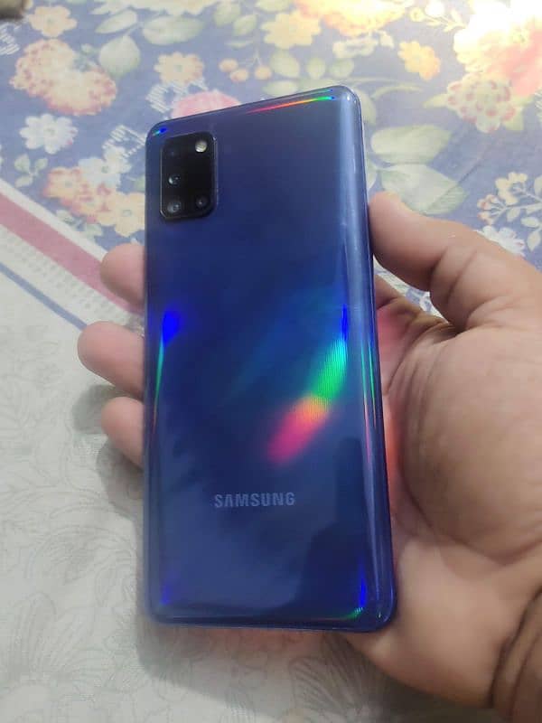 Samsung galaxy A31 9