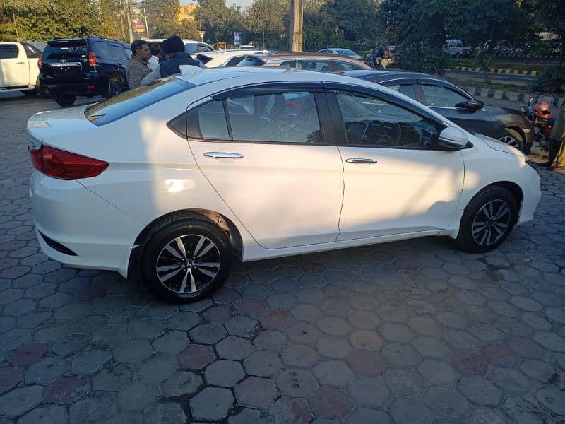 Honda City IVTEC 2022 total genuine 15