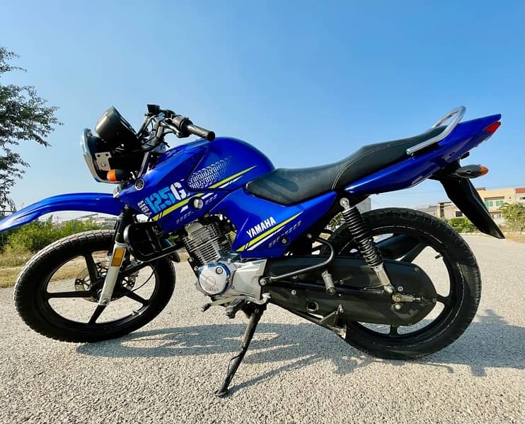 Yamaha YBR 125 G 2022 model 3