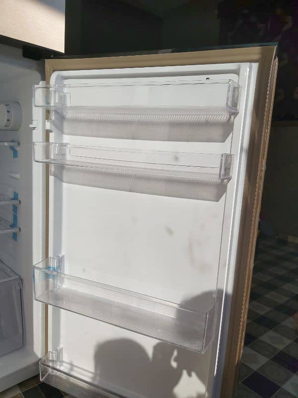 3 months used fridge 4