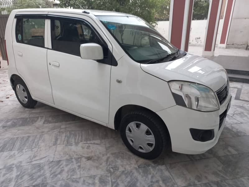 Suzuki Wagon R 2017 VXL Manual 2