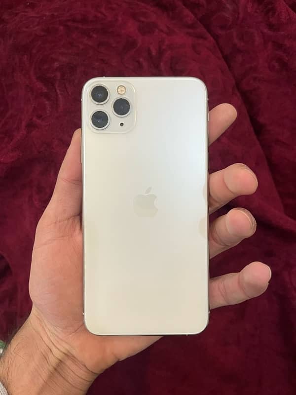 i phone 11 pro max 256gb (Non Pta) 0