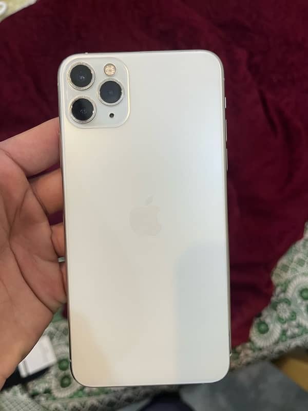 i phone 11 pro max 256gb (Non Pta) 3