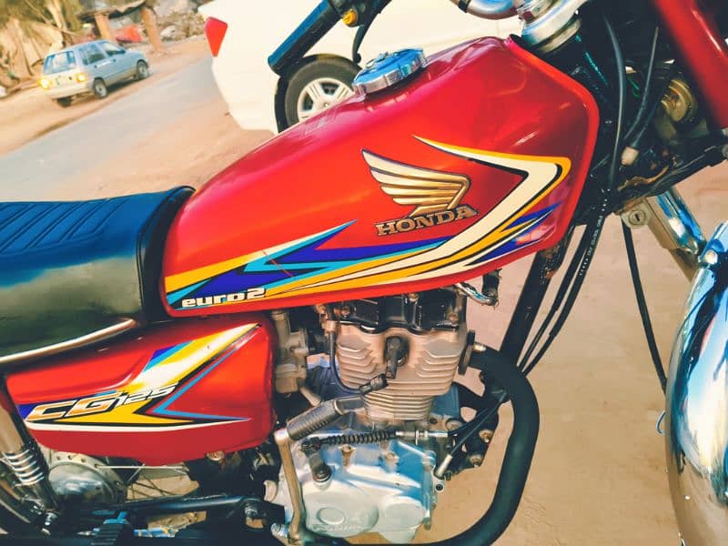 Honda CG125 2019 Lahore number Lush Condition 7