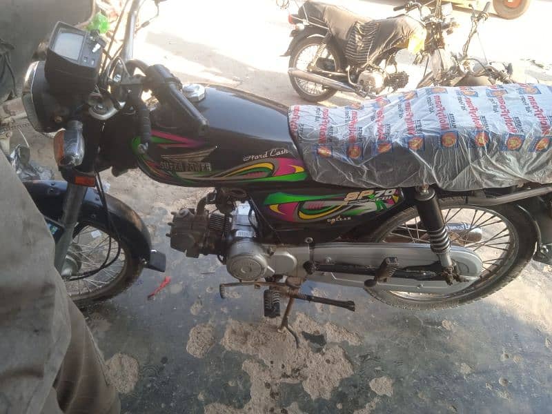 Urgent sale 22 model bike 1