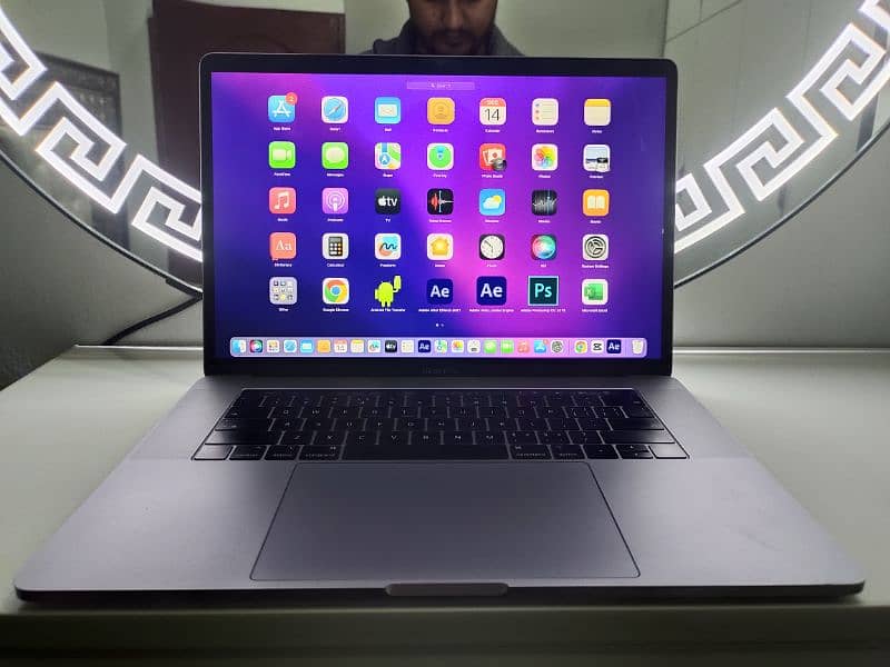 MacBook Pro 2018 15.6" 2