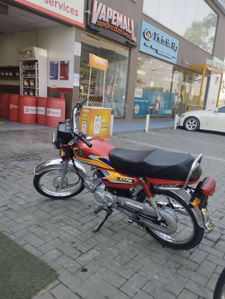 Honda CD 70 for sale steker 25 model 1