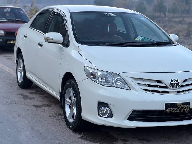 Toyota Corolla XLI 2013 5