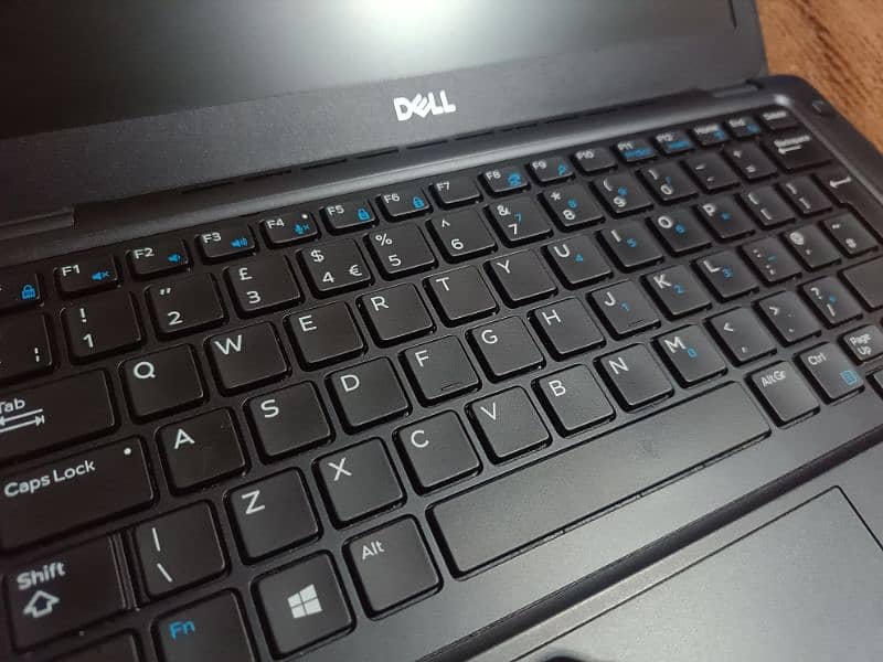 Dell Core i5 8th Genration Laptop Fast 2