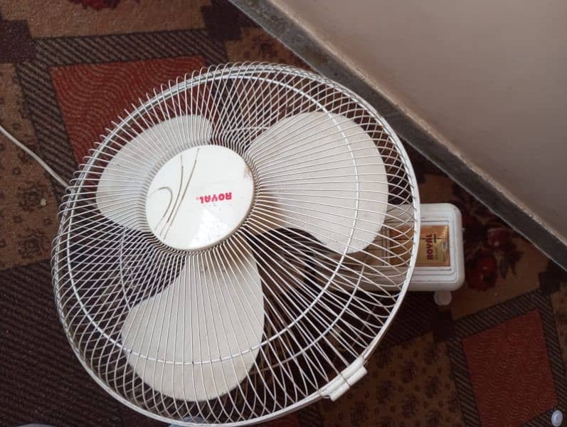 Royal Side Wall Fan 0