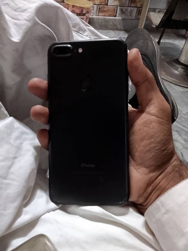 I phone 7 plus 128gb 5