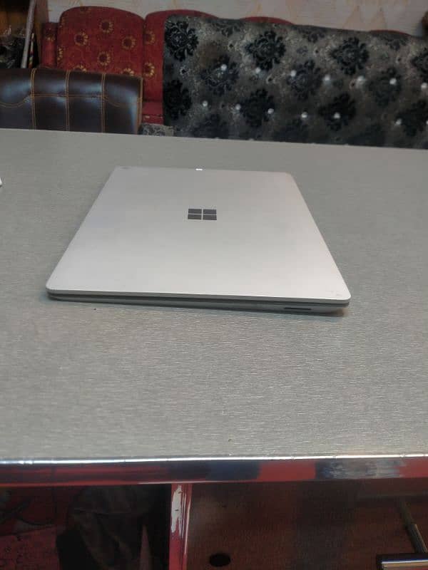 Microsoft surface pro book i5 8th 0