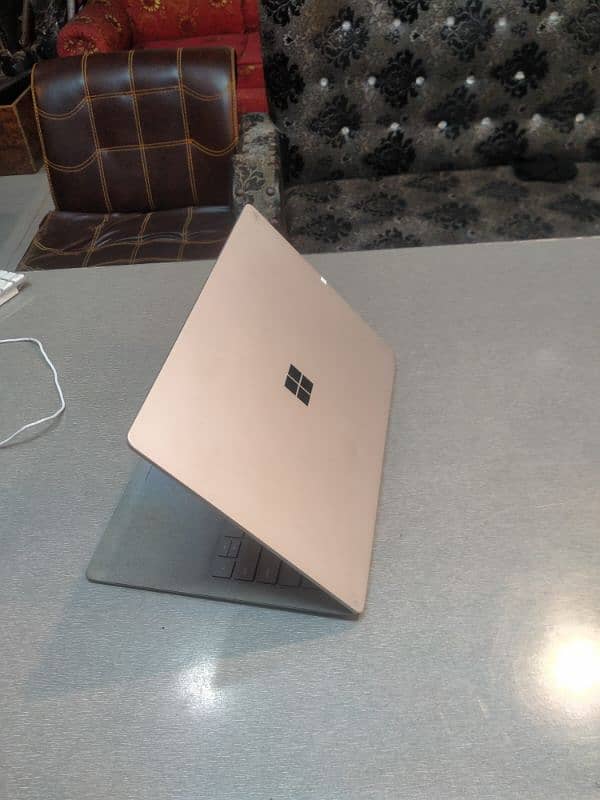 Microsoft surface pro book i5 8th 3