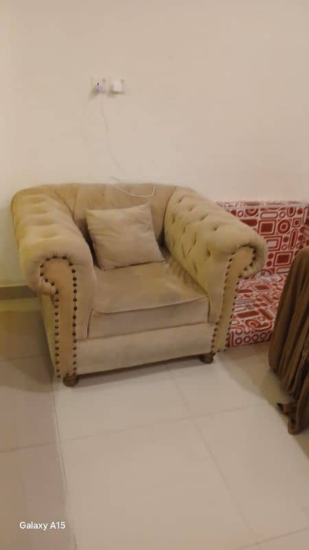 Beautiful Diamond Sofa set 1