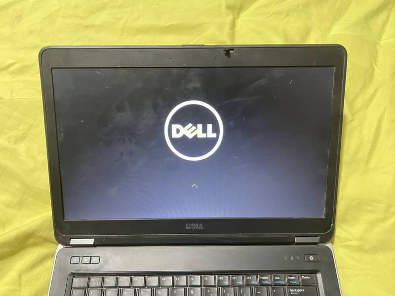 Dell Core i7 4th Generation with 2GB Graphic Card 1