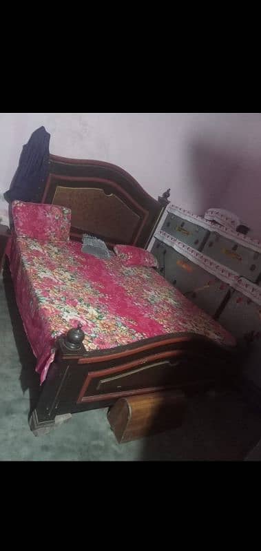 Bed. , dressing table , showcase,and with small 2 mirror tables 1