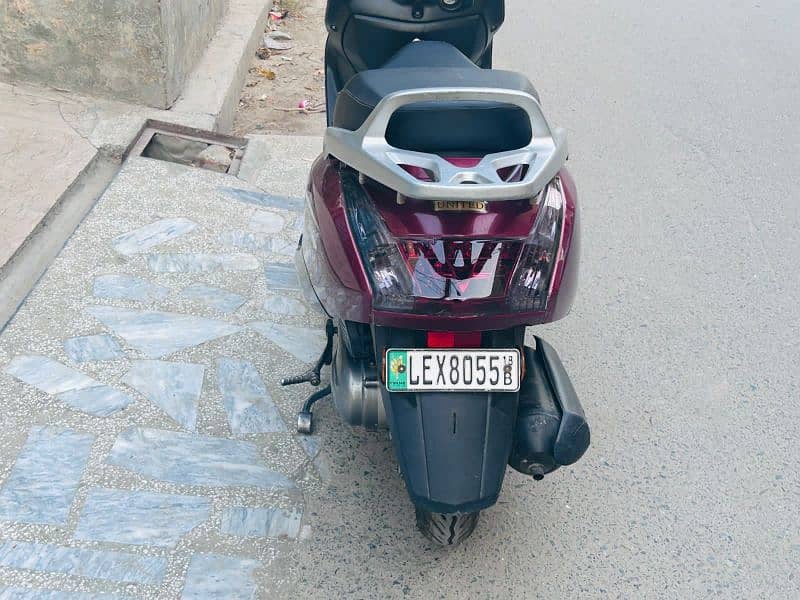 United Scooty 100cc 2018 model urgent for sale Pakistan=03253816587= 2