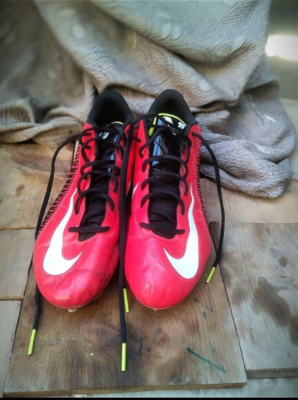 Branded (NIKE) large size football shoes EU-46 0