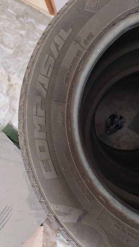 195/65/15 tyre for salr 11