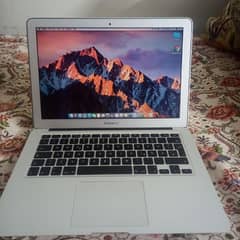 Macbook air mid 2011 with Orignal Charger