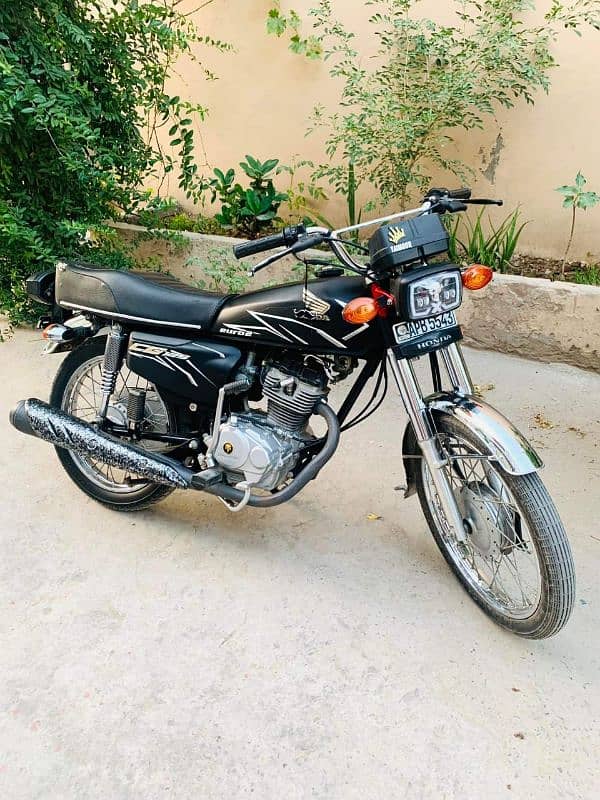 Honda 125cc bike WhatsApp number 0325,,97,,60,,959 0