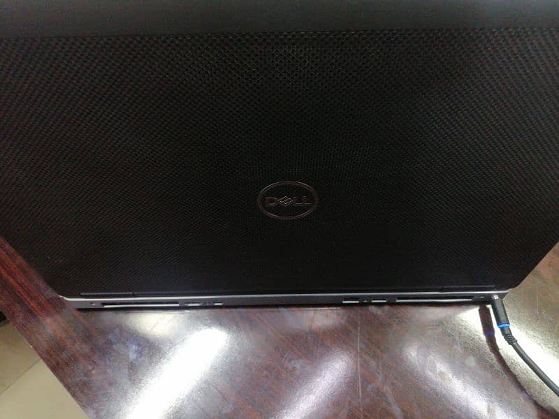 Dell precision 7710 4