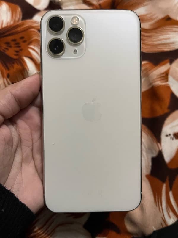 iphone 11 pro 1