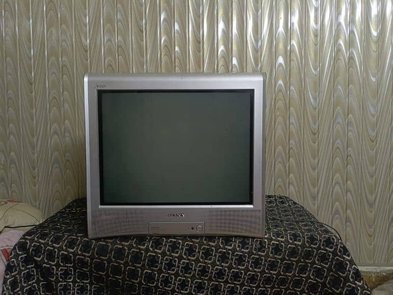 Sony Wega TV 21 inch 3