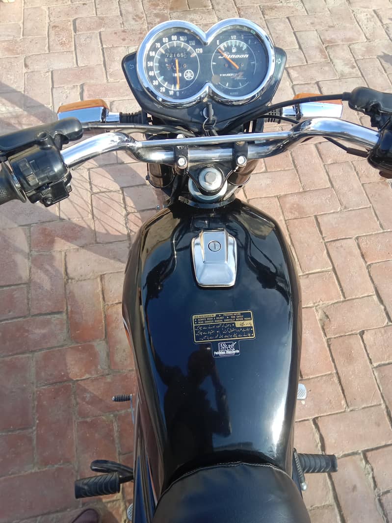 Yamaha Junoon 100cc. WhatsApp. 03085831111 7