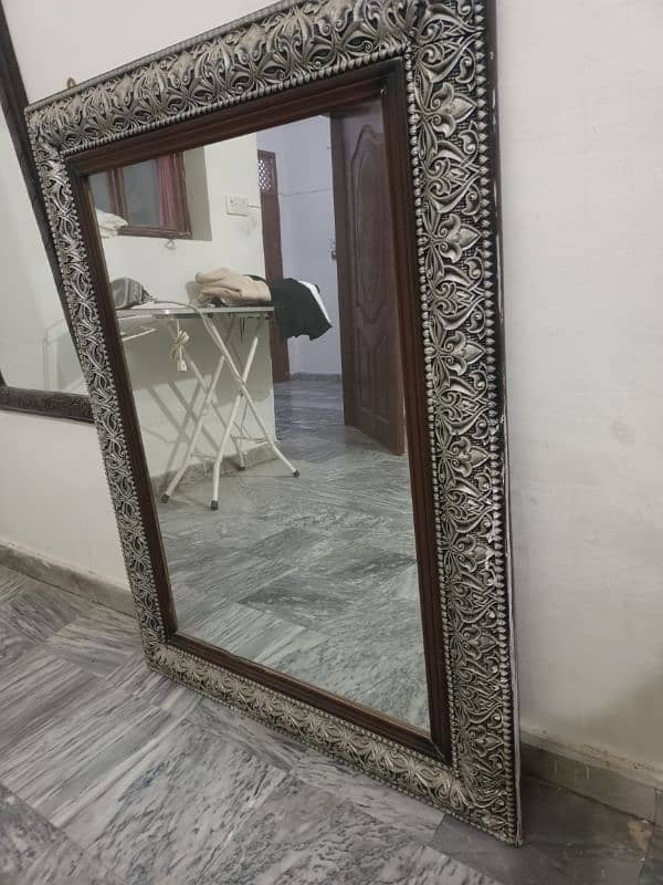 Branded Frame mirrors 4