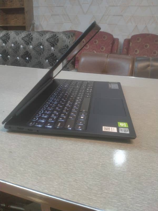 Lenovo IdeaPad i7 10th generation 1