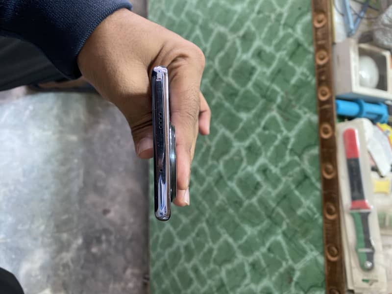 Tecno Spark 20 pro plus 0