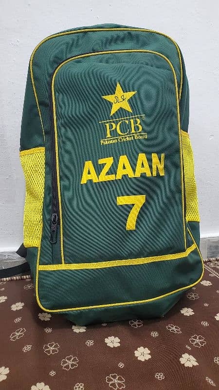 cricket bag with custom name 1