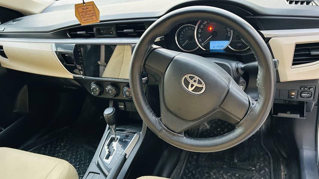 Toyota Corolla GLI 2017 1.3 6