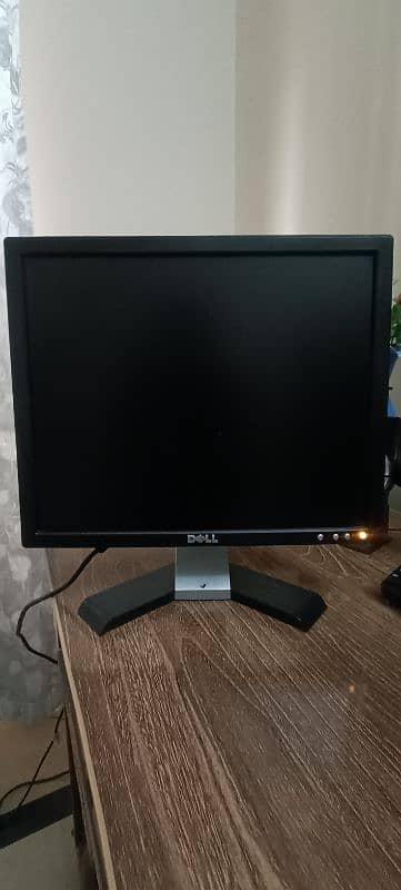 Dell Core 2 Duo Optiplex 755 with 17 inch LCD 4