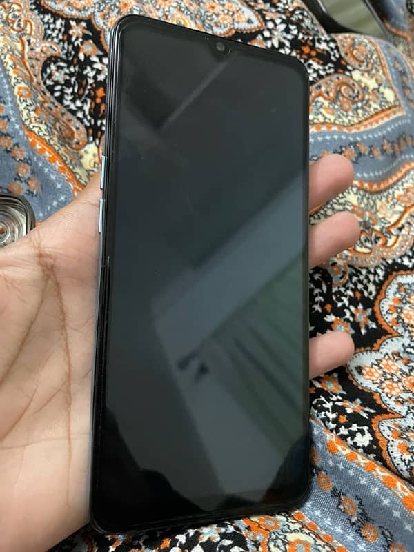 Oppo F15 1