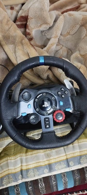 Logitech G29 Driving Force Racing Wheel With H Shifter just like new 1