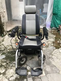 Electric wheel chair