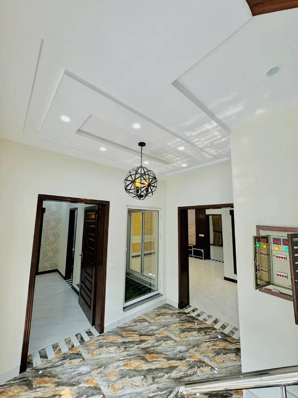 10 Marla Modern House with Reasonable Demand is for Sale in Bahria Town Rafi Block 10