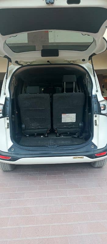 Toyota Sienta 2016 2