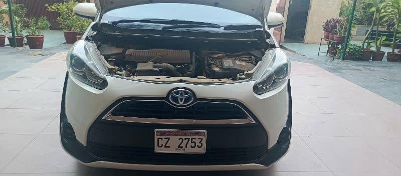 Toyota Sienta 2016 10