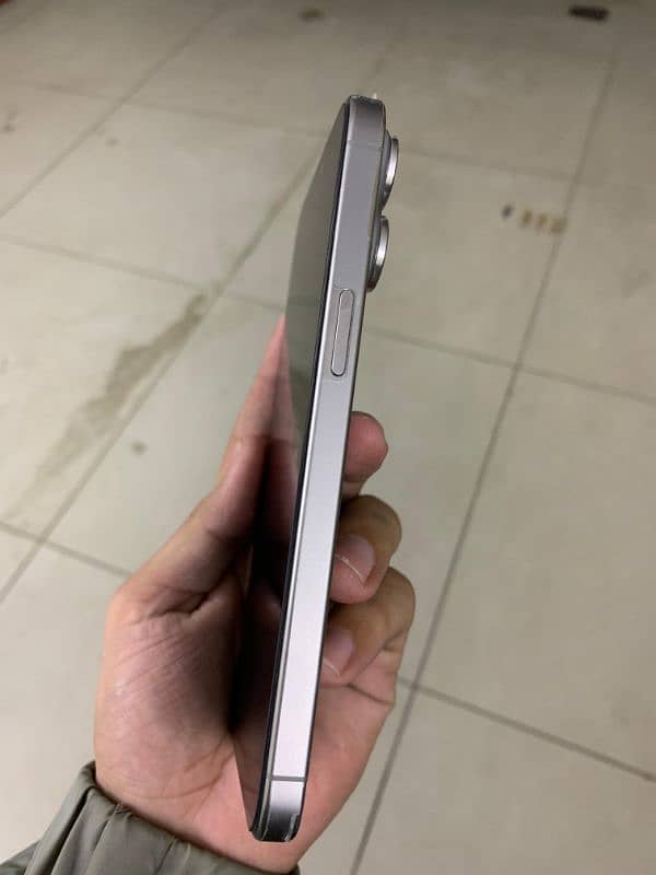 Iphone 15 pro max hk 512gb 3