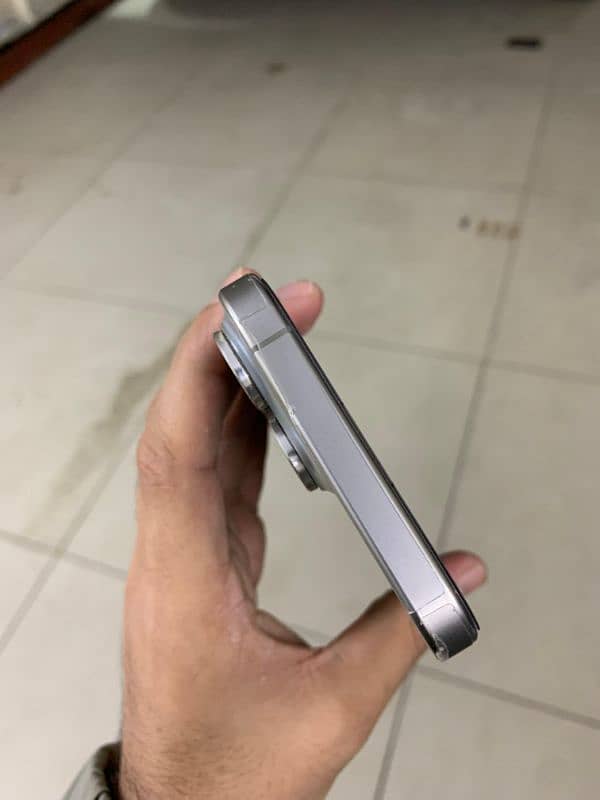 Iphone 15 pro max hk 512gb 5