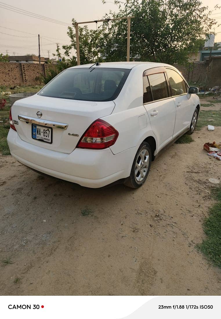 Nissan Tiida 2007 1.5s 2