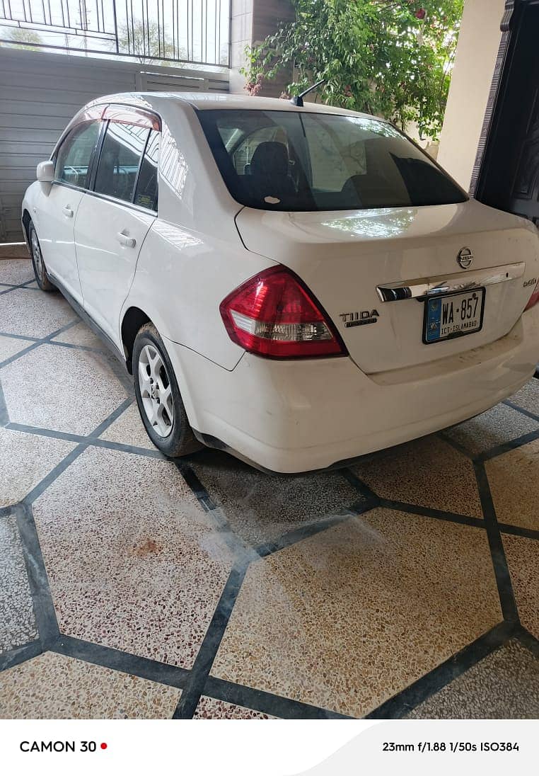 Nissan Tiida 2007 1.5s 6